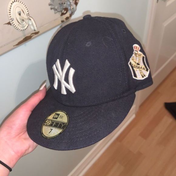 Original Yankees Cap - Picture 2 of 2